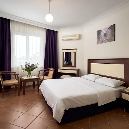 Hotel Kaila 4*